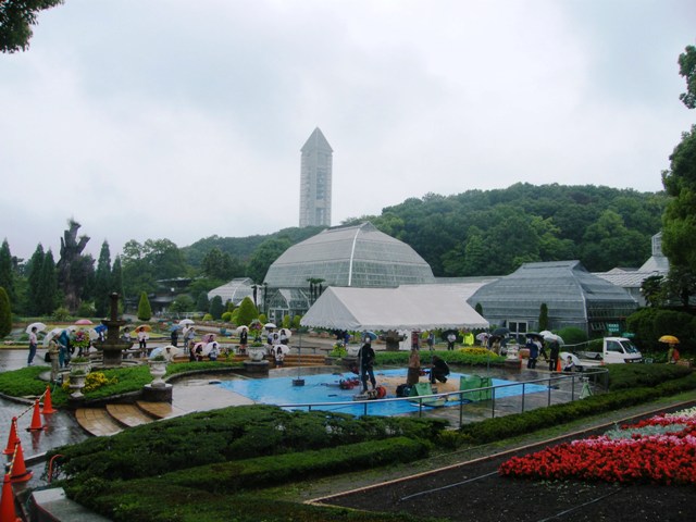 ブログ記事「チェンソーアートの達人が来園しました！」のサムネイル画像