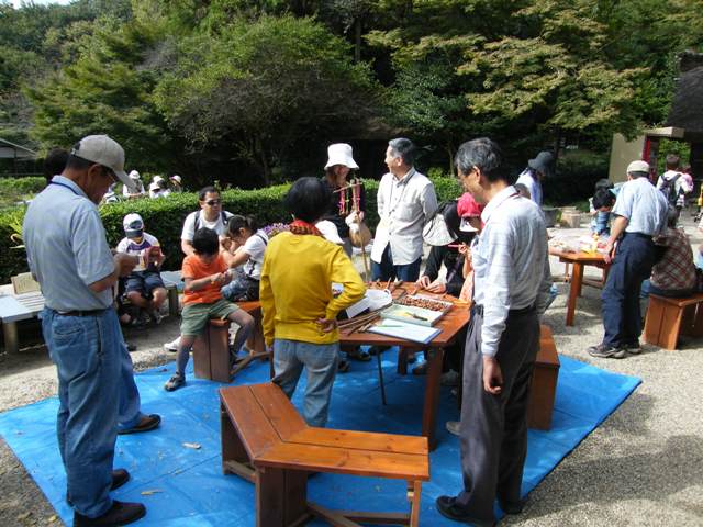 ブログ記事「合掌造りの家でストラップを作ろう（名古屋の結（ゆい））」のサムネイル画像
