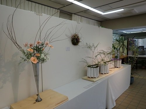 フラワーデザイン作品展 (1).JPG