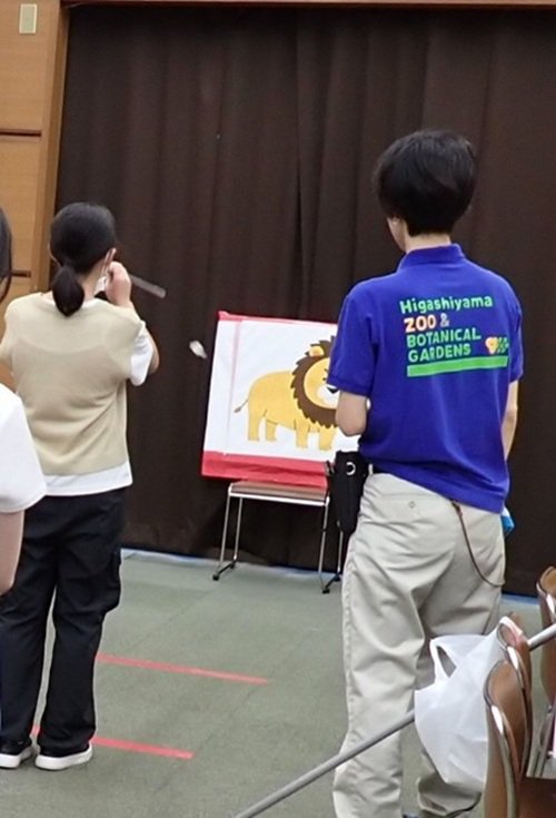 吹き矢体験.jpg